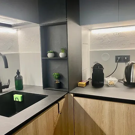 Kashmir Deluxe With Parking * Burgaz