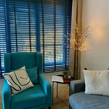 Kashmir Deluxe With Parking Lejlighed